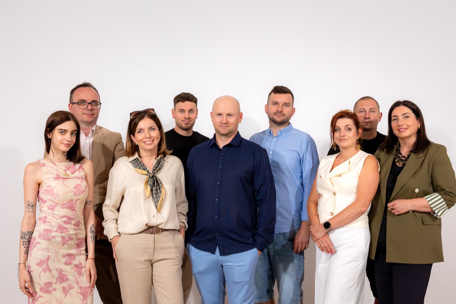 Das LoftVision-Team — Paul Kitowski mit seinem Team in der Werkstatt